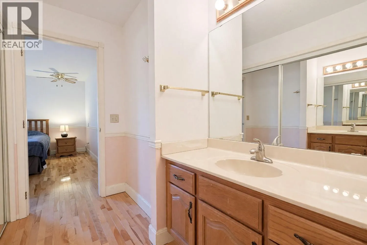 144 Sumac Ridge Drive Unit# 5