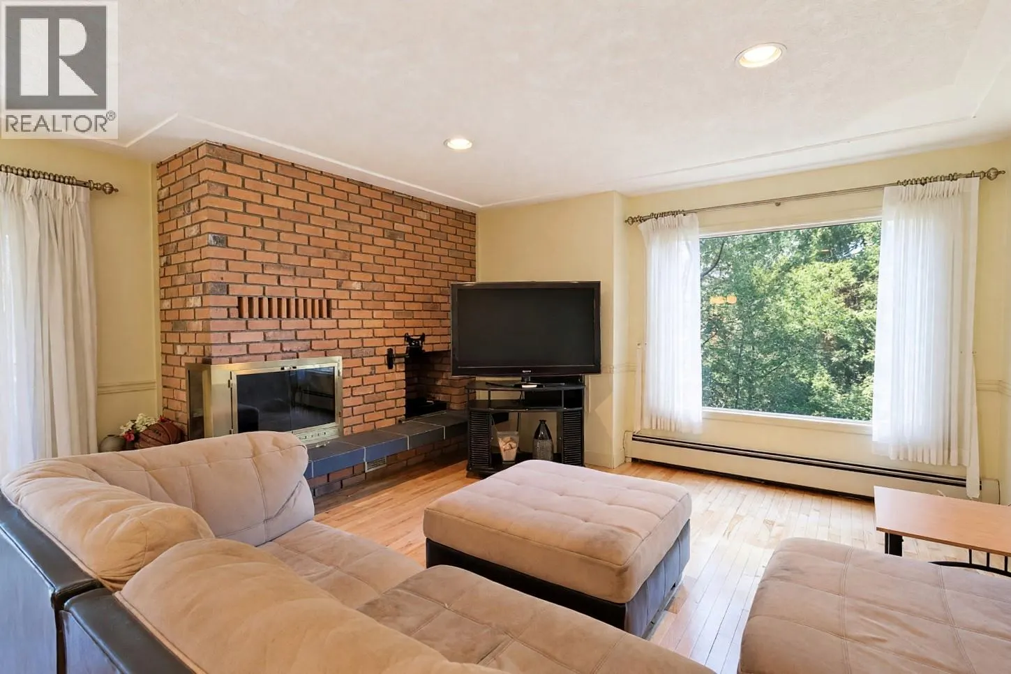 144 Sumac Ridge Drive Unit# 5