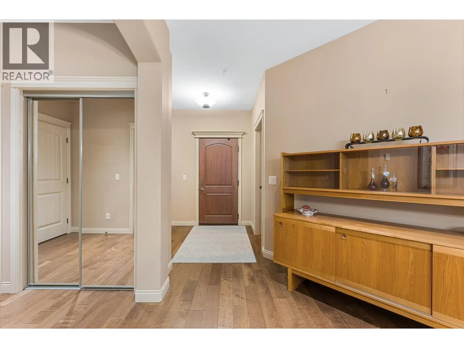 2780 Auburn Road Unit# 203
