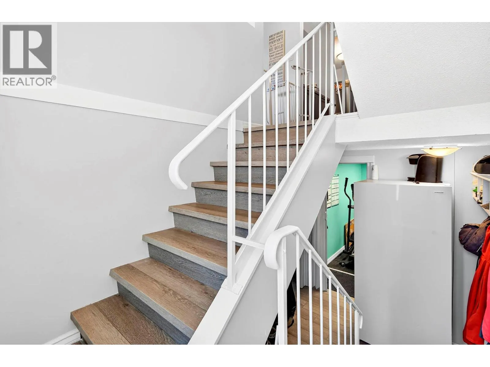 1469 SPRINGHILL Drive Unit# 38