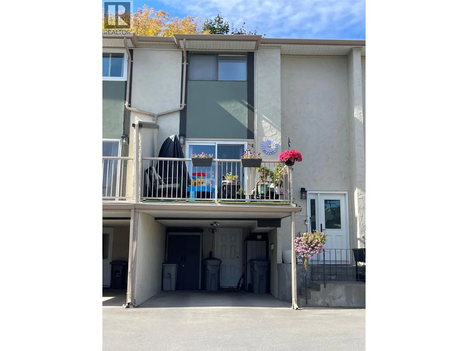 1469 SPRINGHILL Drive Unit# 38
