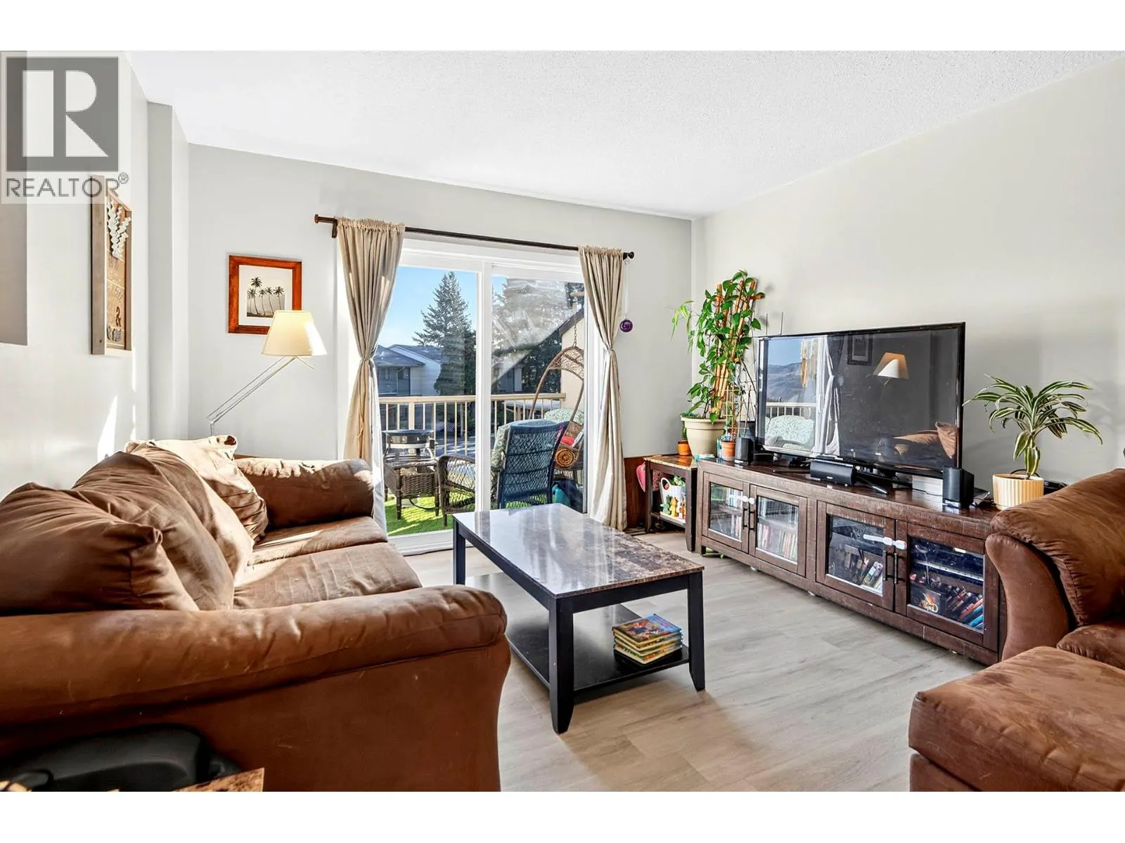 1469 SPRINGHILL Drive Unit# 38