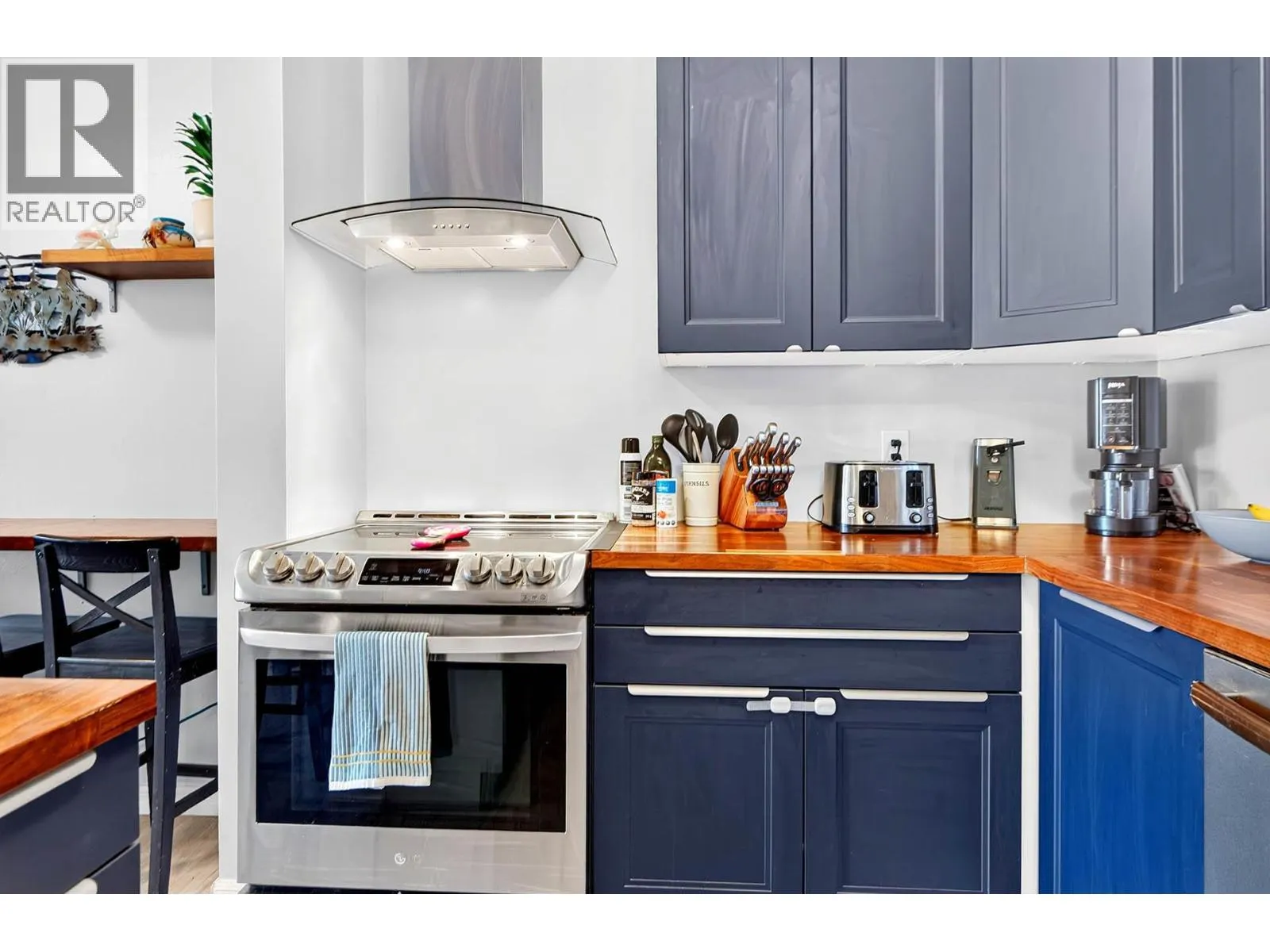 1469 SPRINGHILL Drive Unit# 38