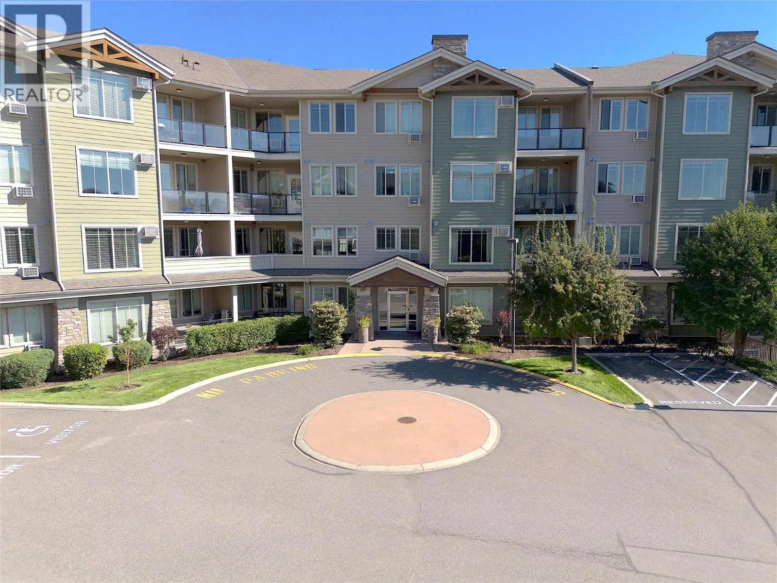 3735 Casorso Road Unit# 105