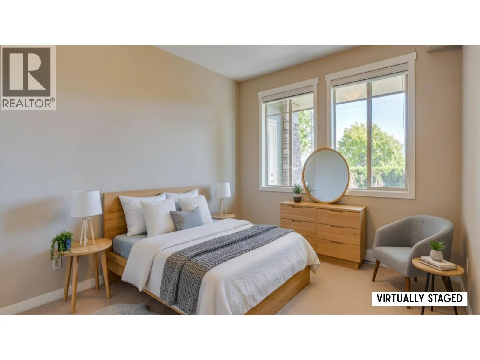 3735 Casorso Road Unit# 105