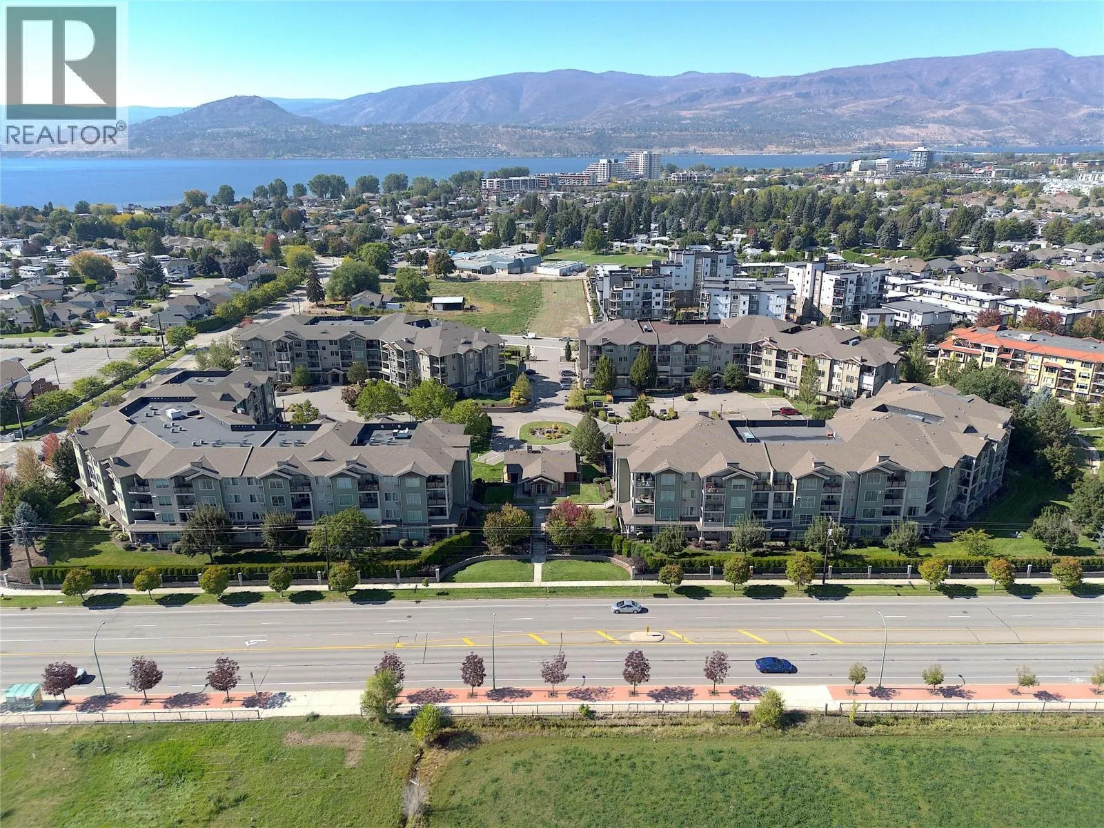 3735 Casorso Road Unit# 105