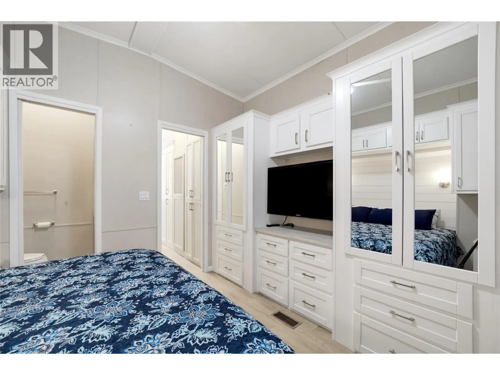 1383 Silver Sands Road Unit# 68