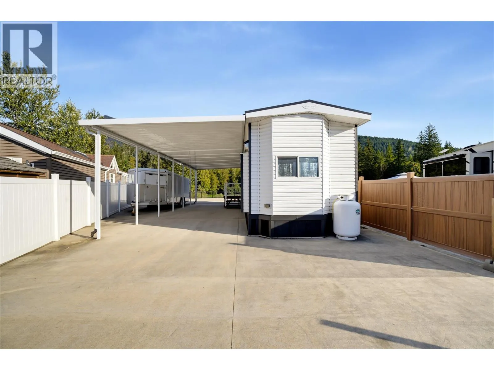 1383 Silver Sands Road Unit# 68