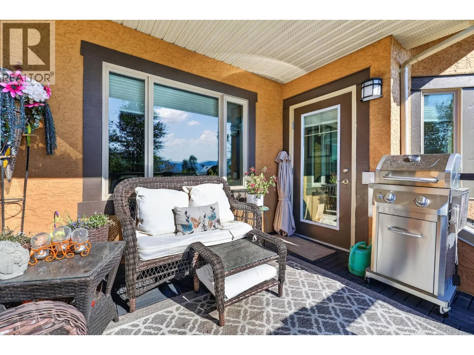 3996 Beach Avenue Unit# 327 Lot# 99