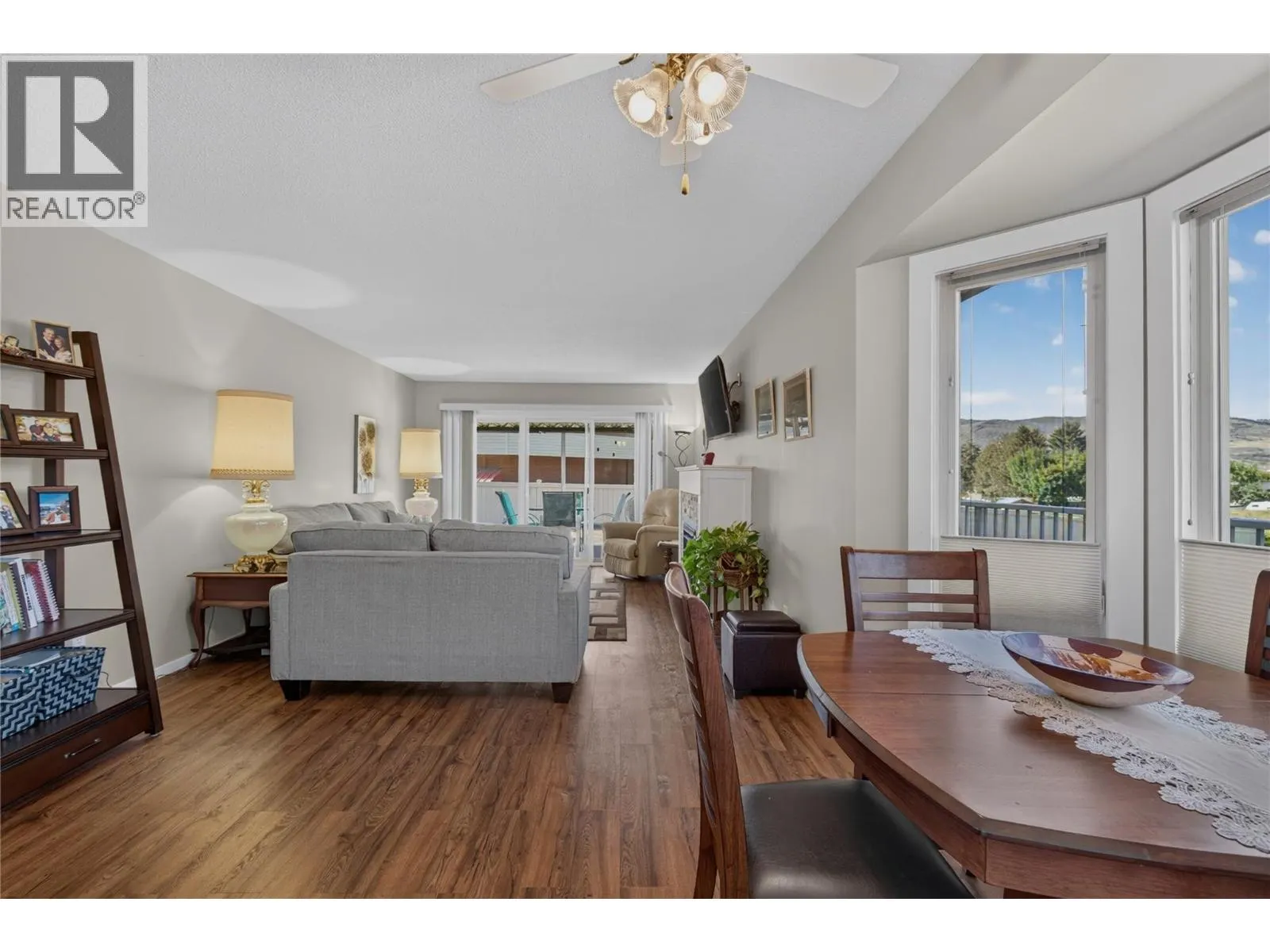 2200 40 Avenue Unit# 3