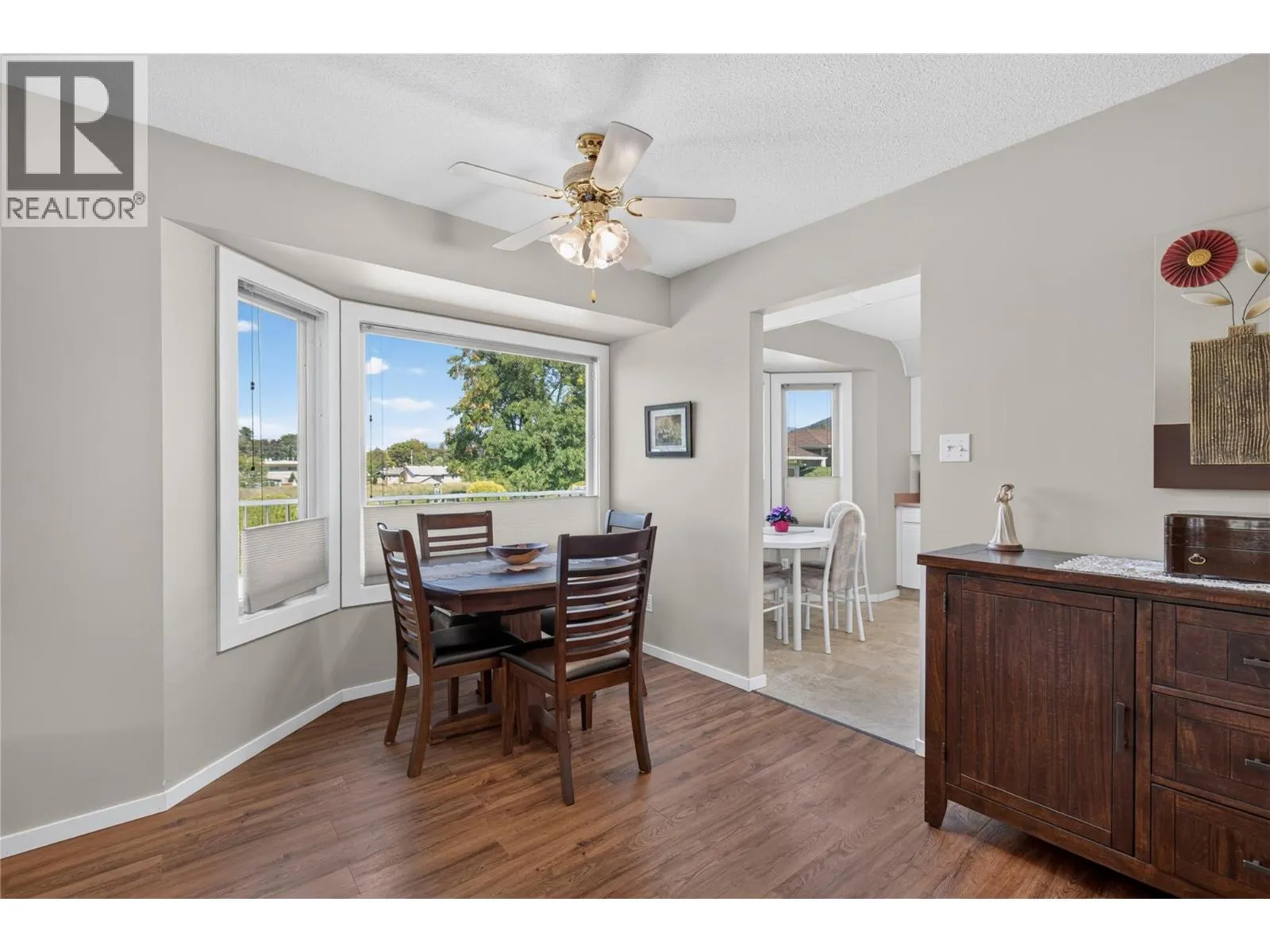 2200 40 Avenue Unit# 3
