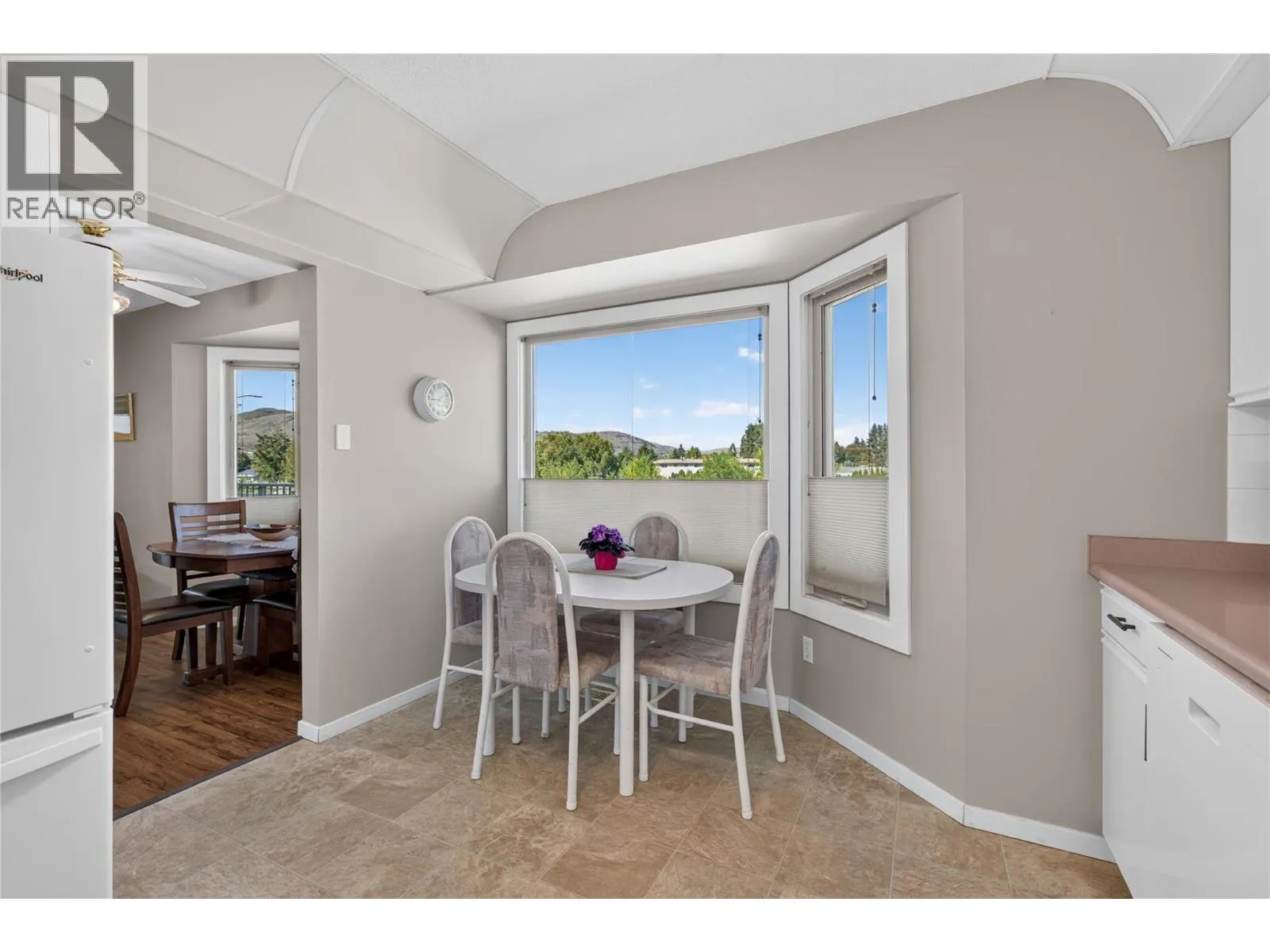 2200 40 Avenue Unit# 3