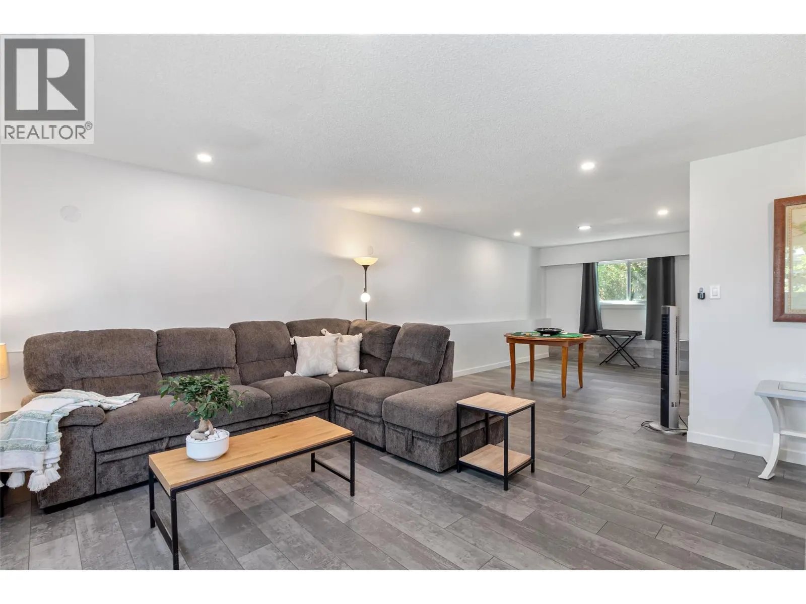 2618 Thacker Drive