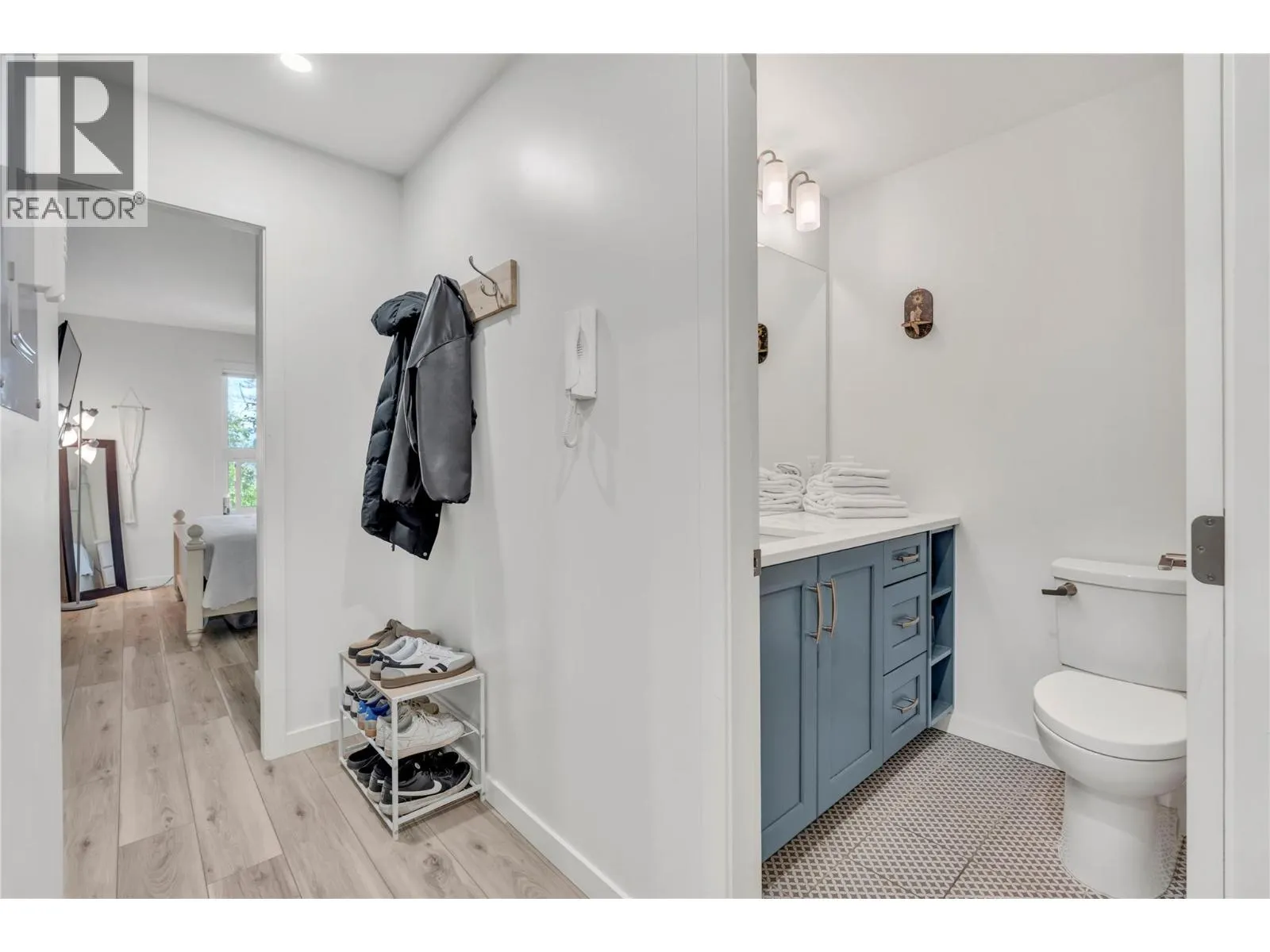 922 Dynes Avenue Unit# 309