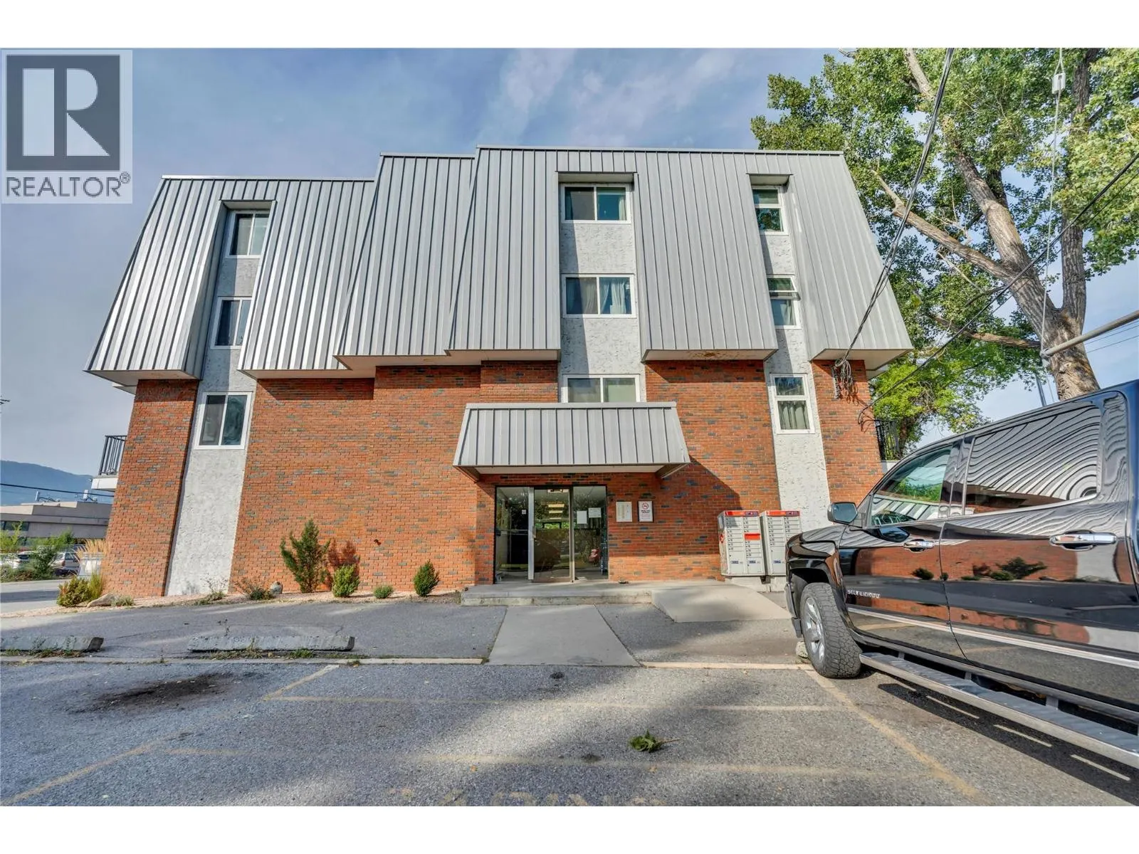 922 Dynes Avenue Unit# 309