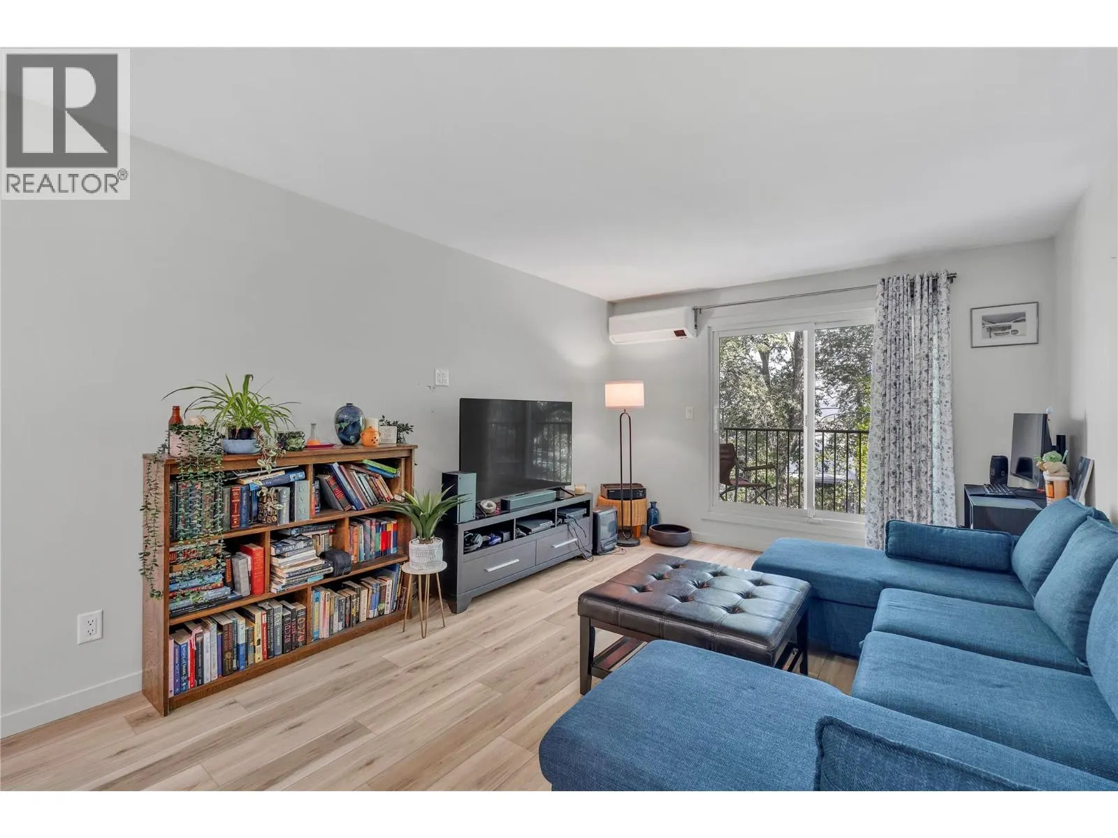 922 Dynes Avenue Unit# 309