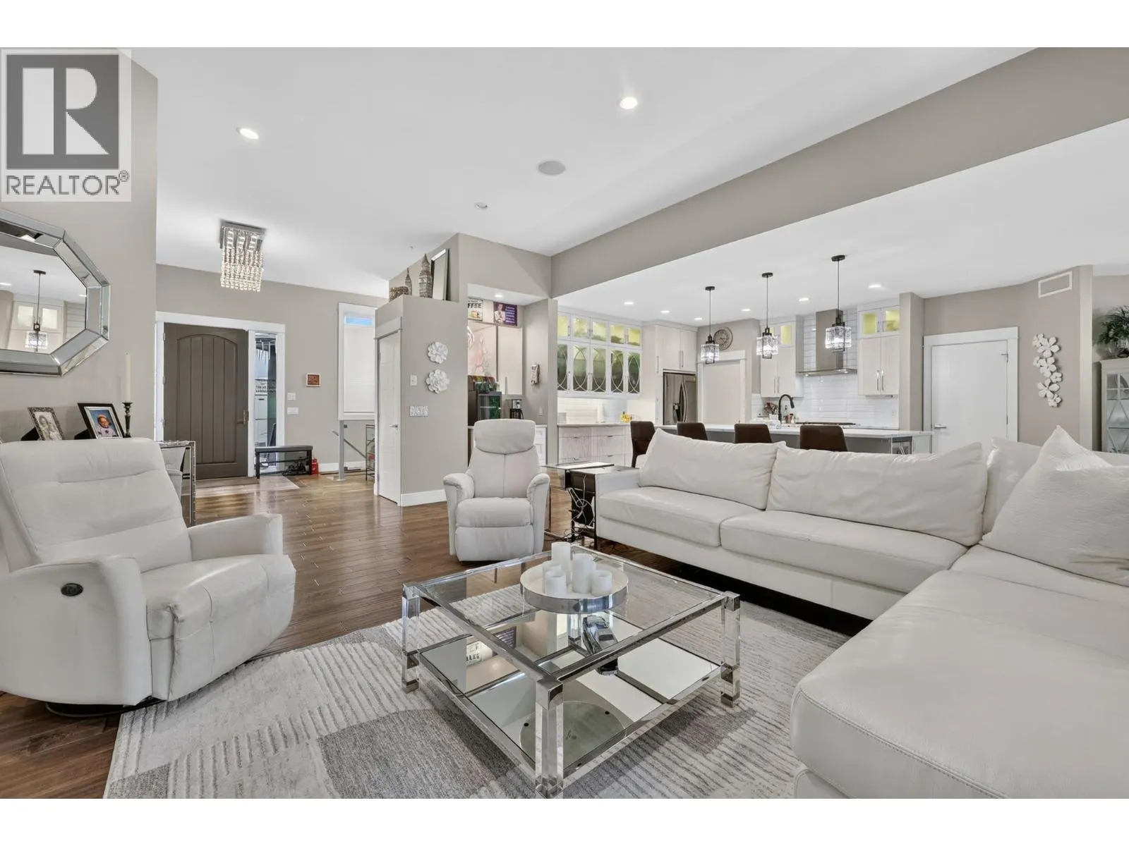 3109 Capistrano Court