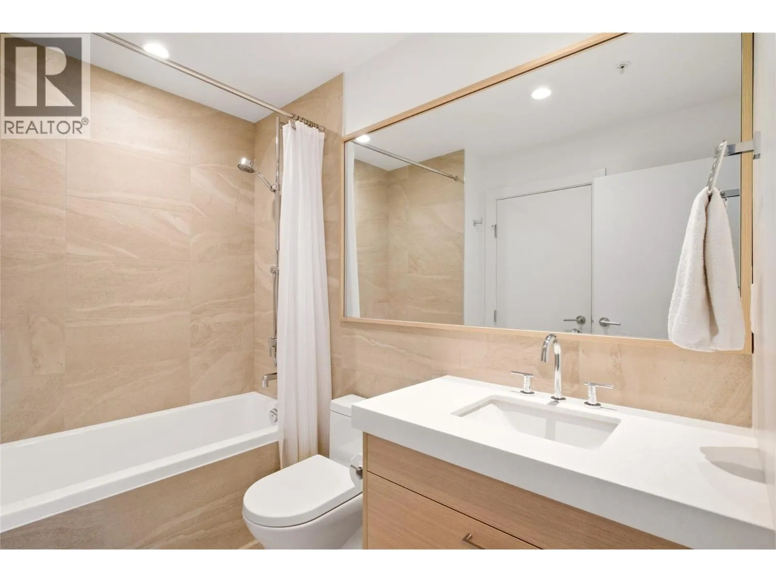 1181 Sunset Drive Unit# 2306