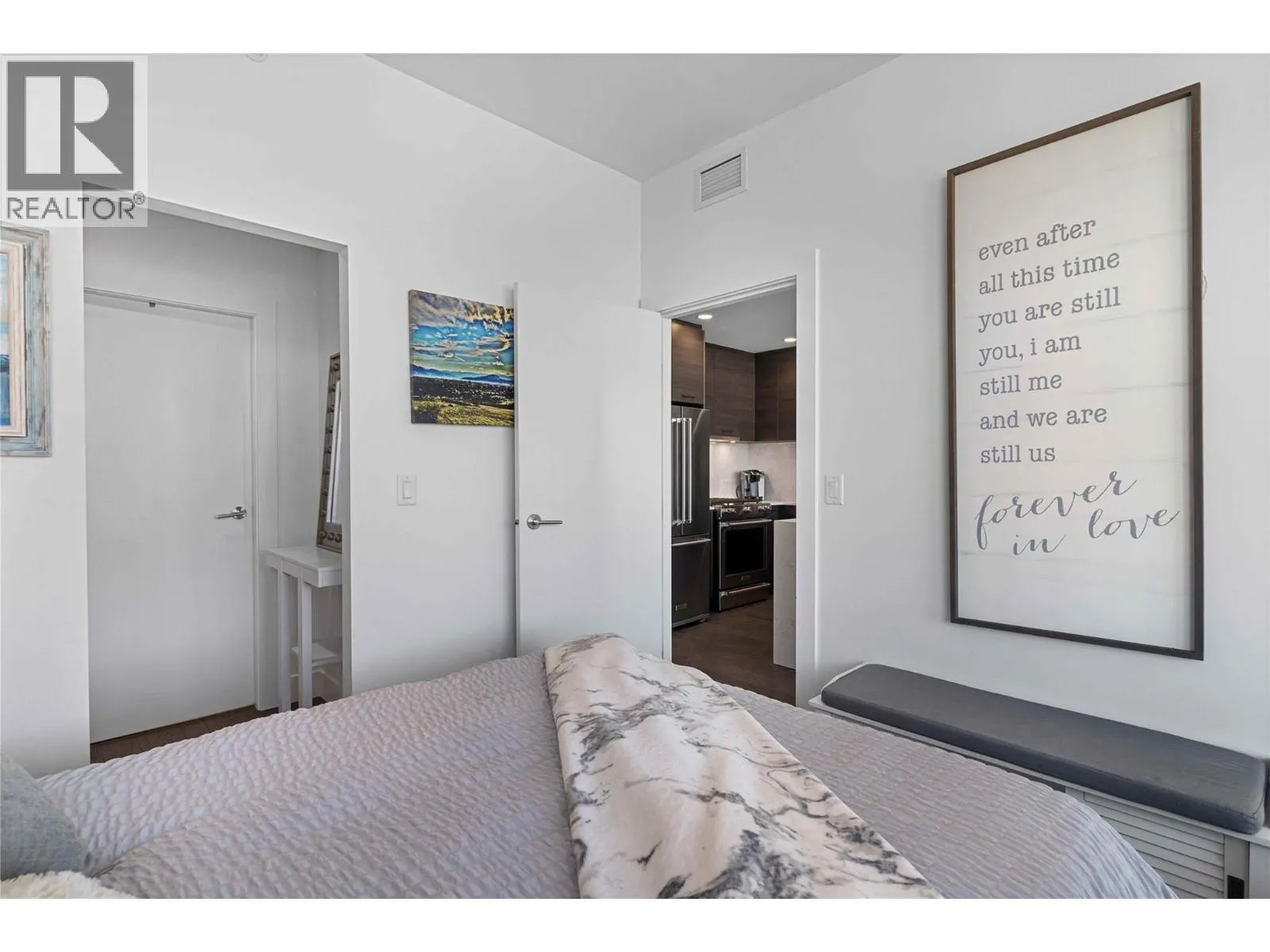1181 Sunset Drive Unit# 1401