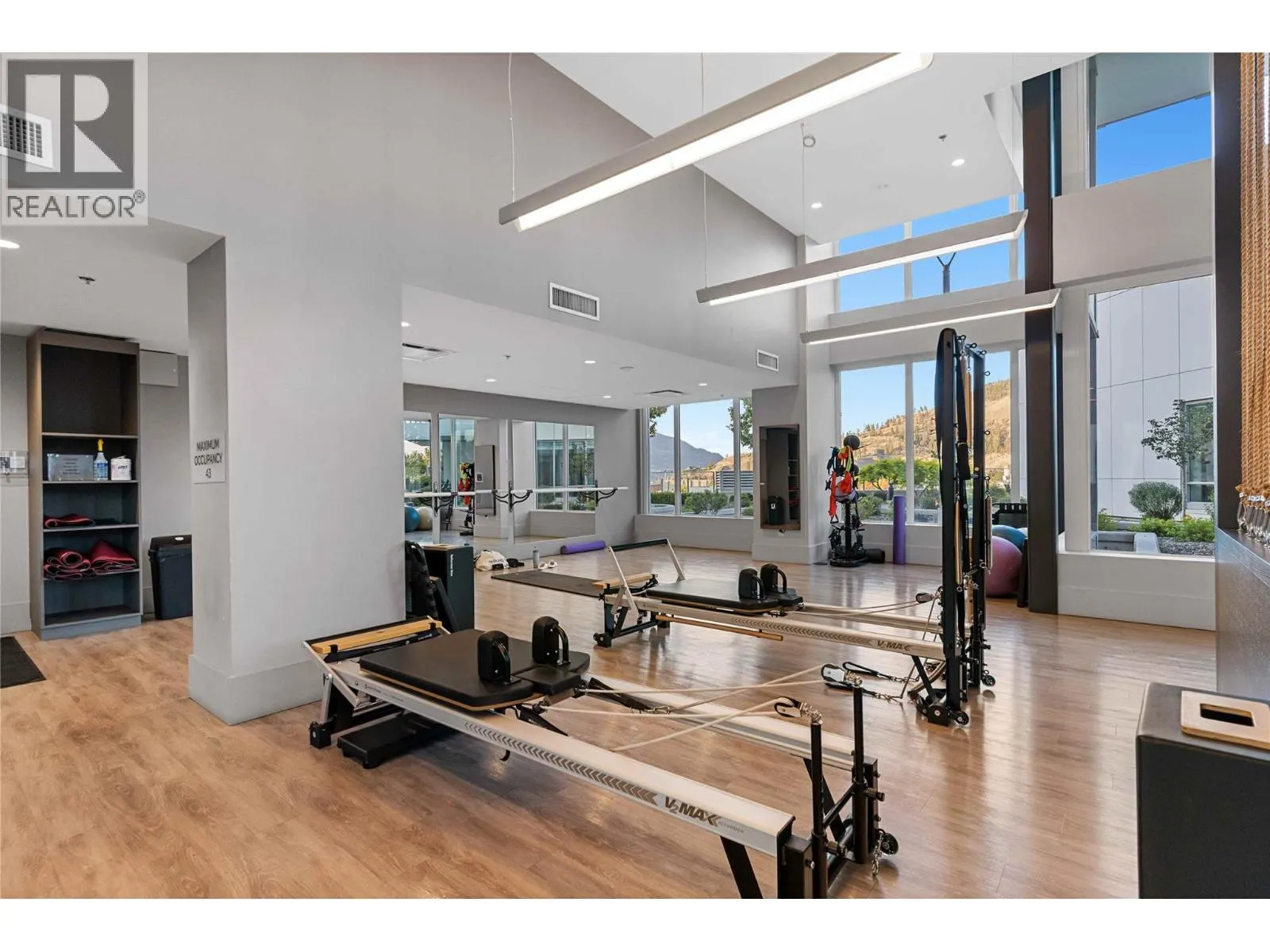 1181 Sunset Drive Unit# 1401