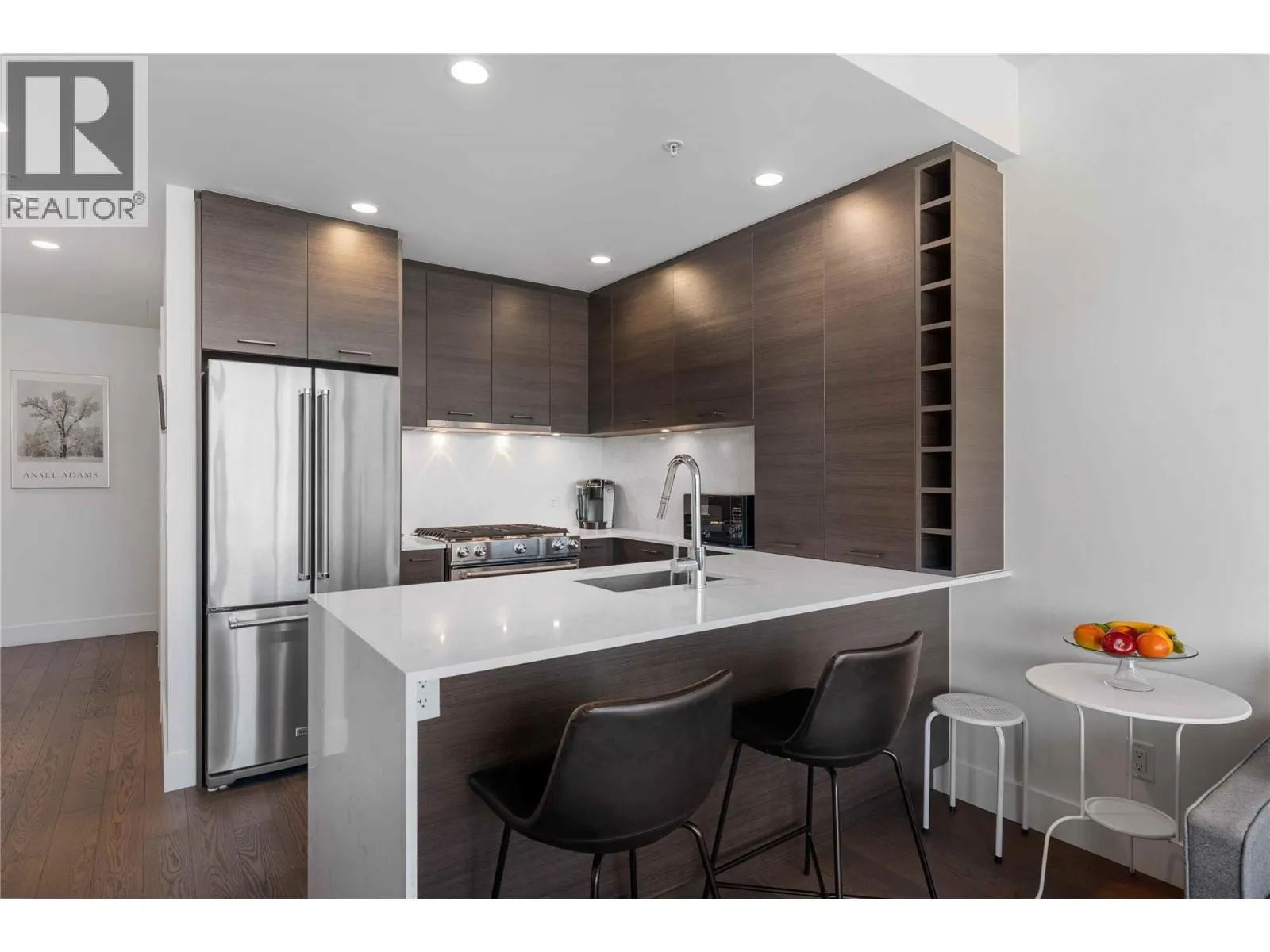 1181 Sunset Drive Unit# 1401
