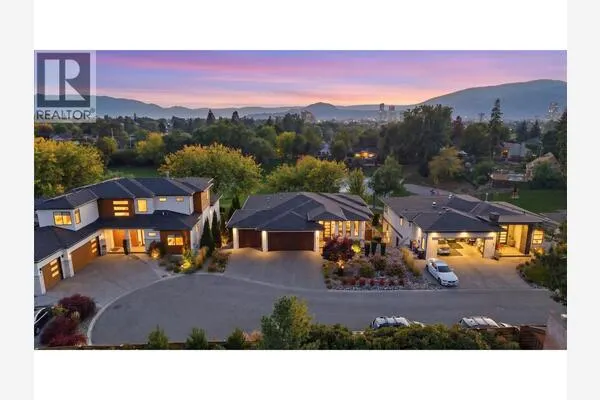 1675 Willow Crescent Unit# 3 Lot# 3