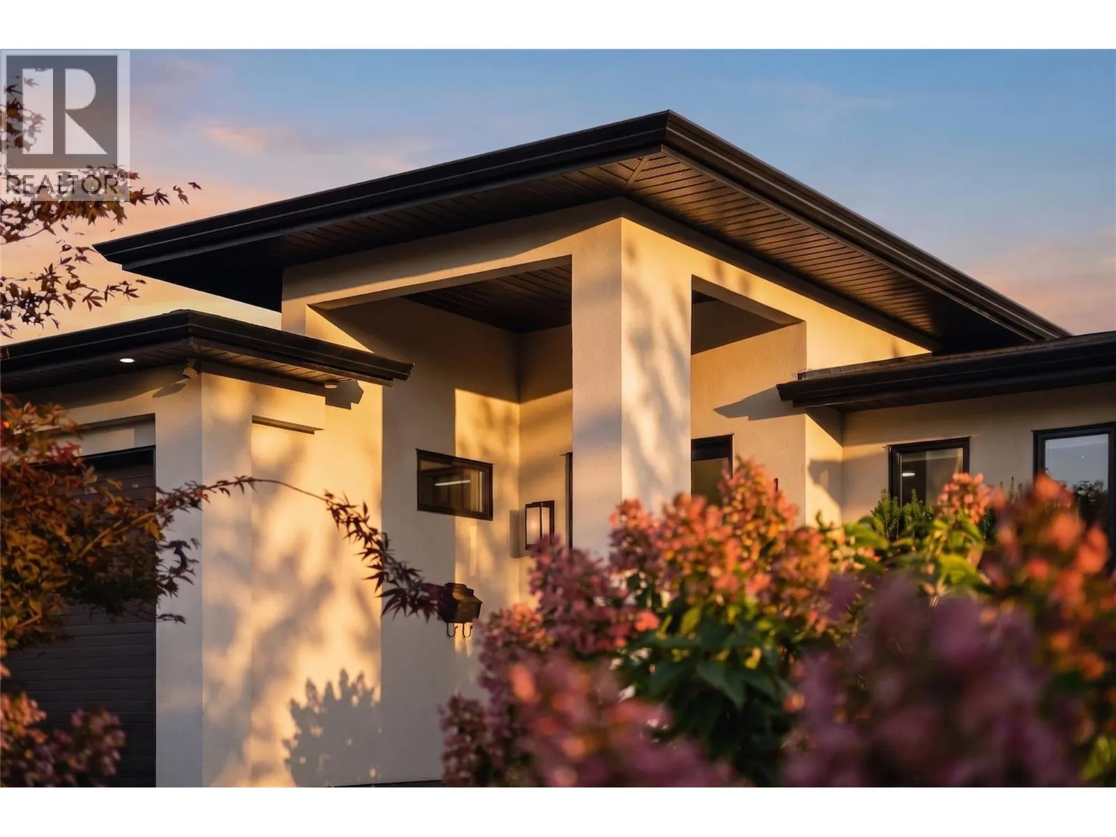 1675 Willow Crescent Unit# 3 Lot# 3