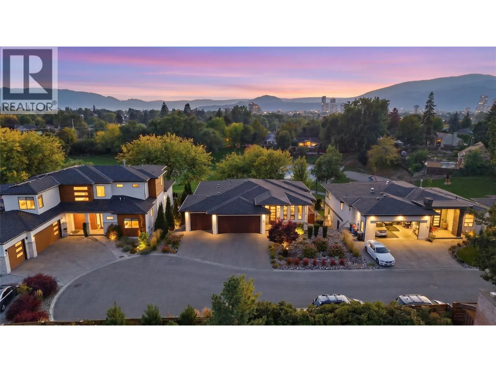 1675 Willow Crescent Unit# 3 Lot# 3
