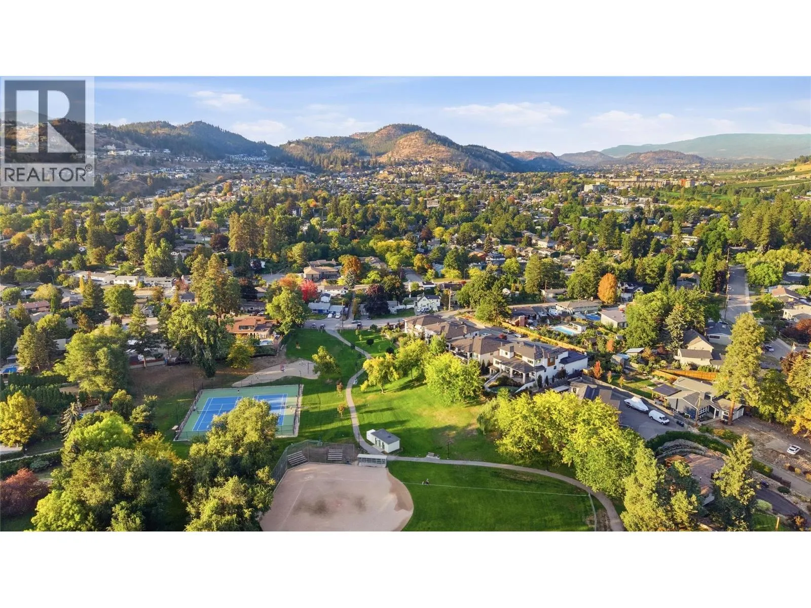 1675 Willow Crescent Unit# 3 Lot# 3