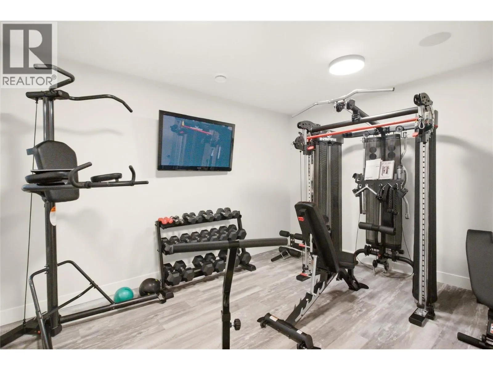 1675 Willow Crescent Unit# 3 Lot# 3