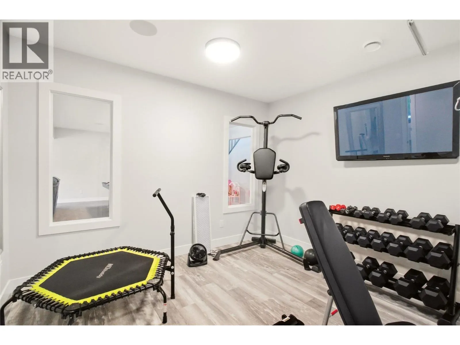 1675 Willow Crescent Unit# 3 Lot# 3