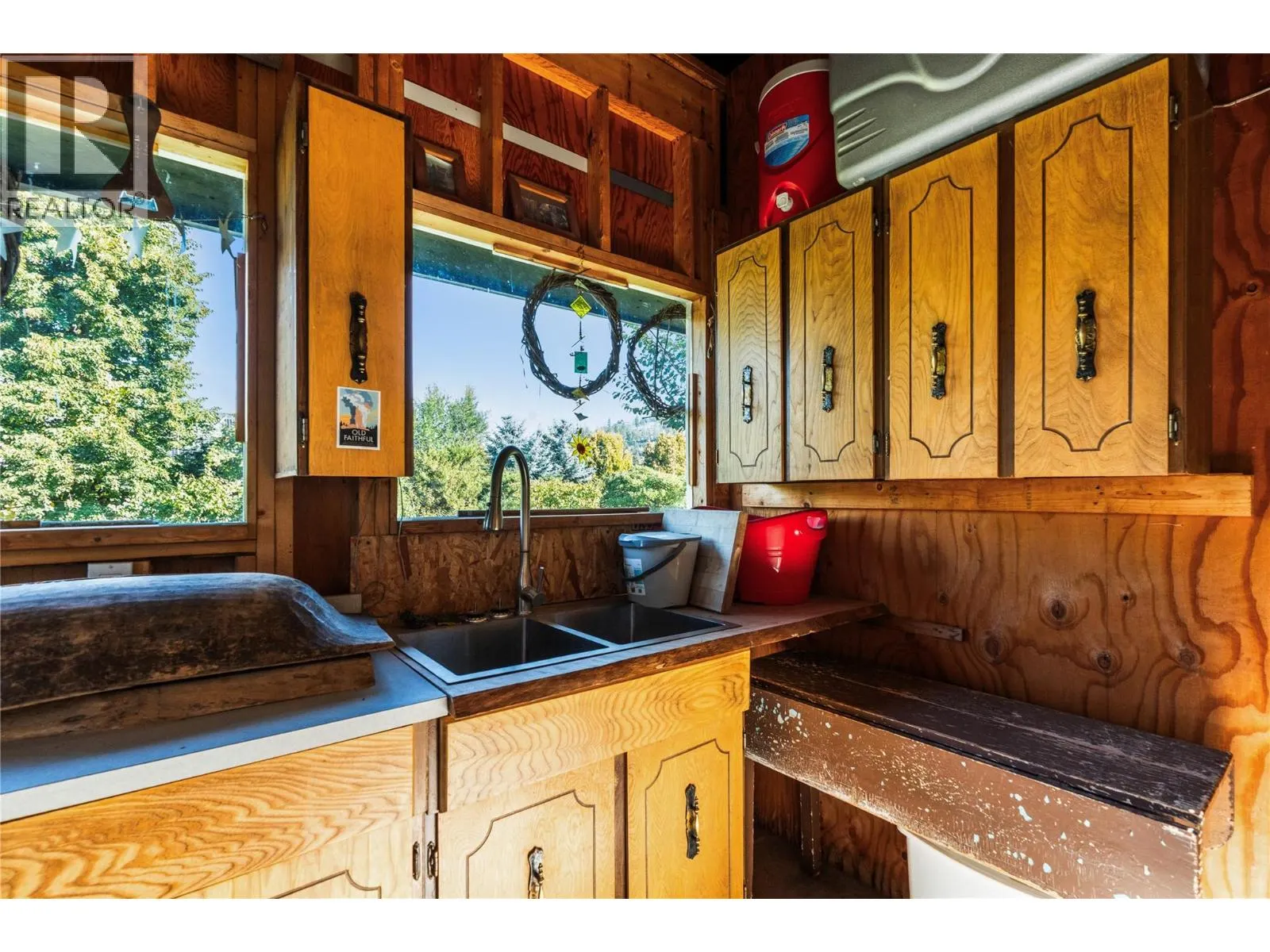 583 Mcleish Road
