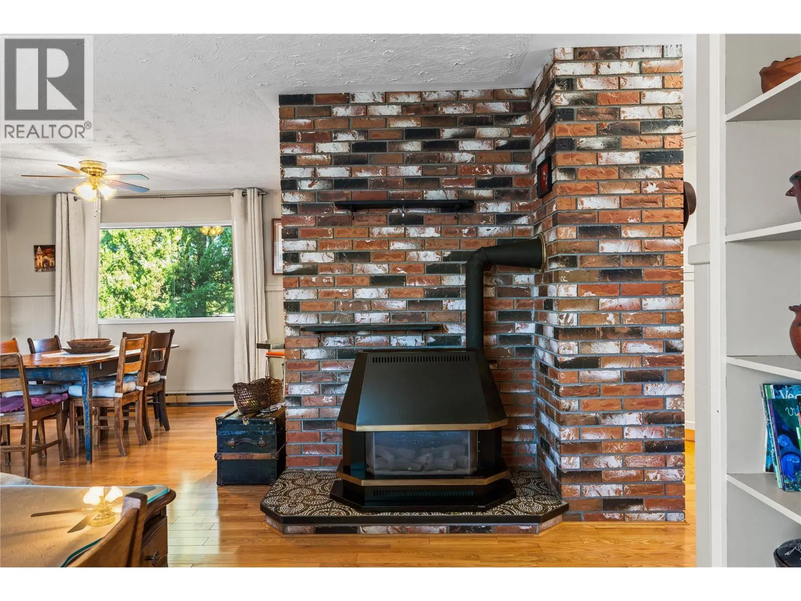 583 Mcleish Road
