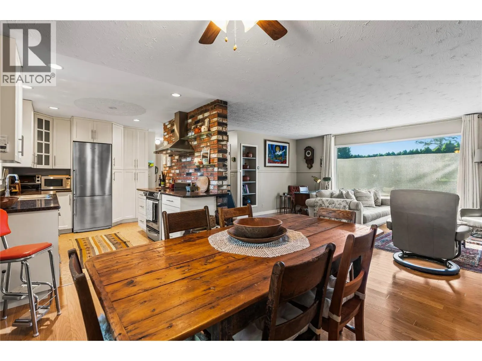 583 Mcleish Road