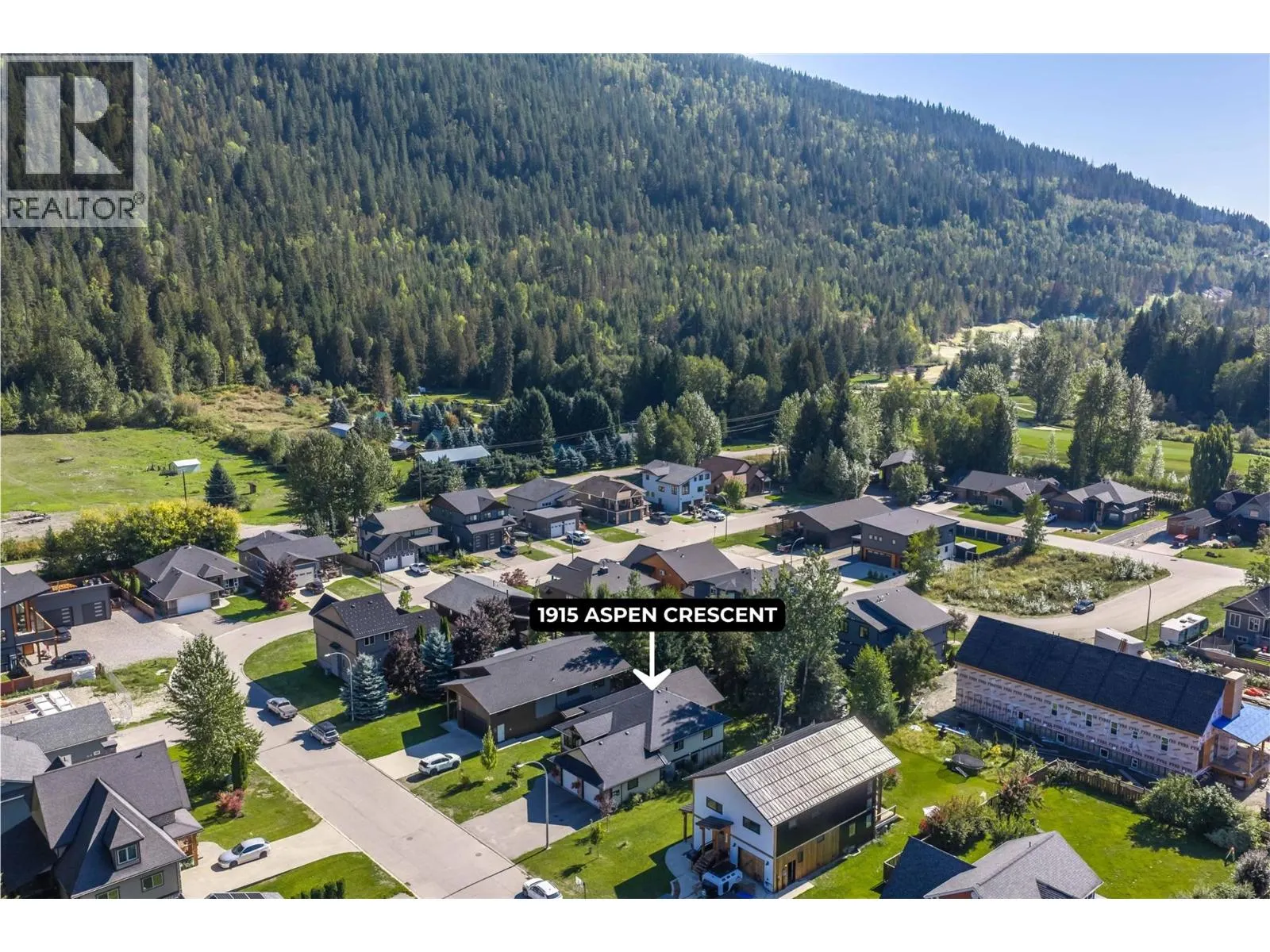 1915 Aspen Crescent