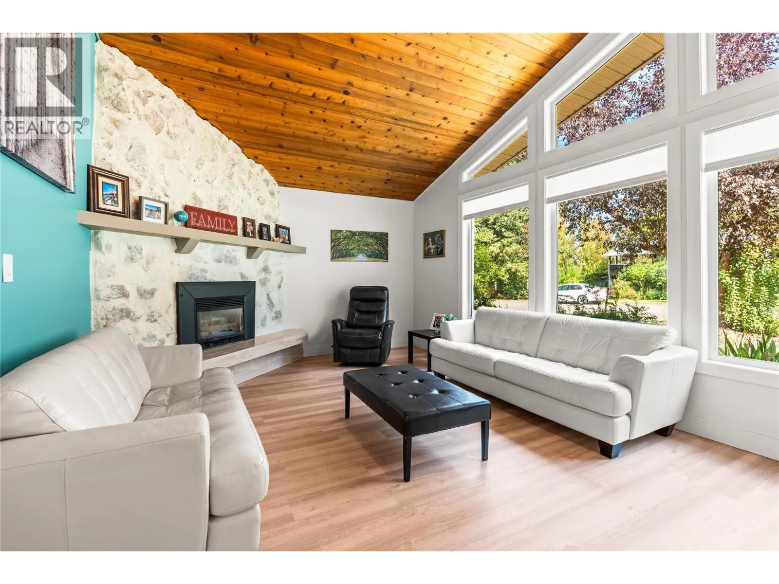 9434 Angus Drive