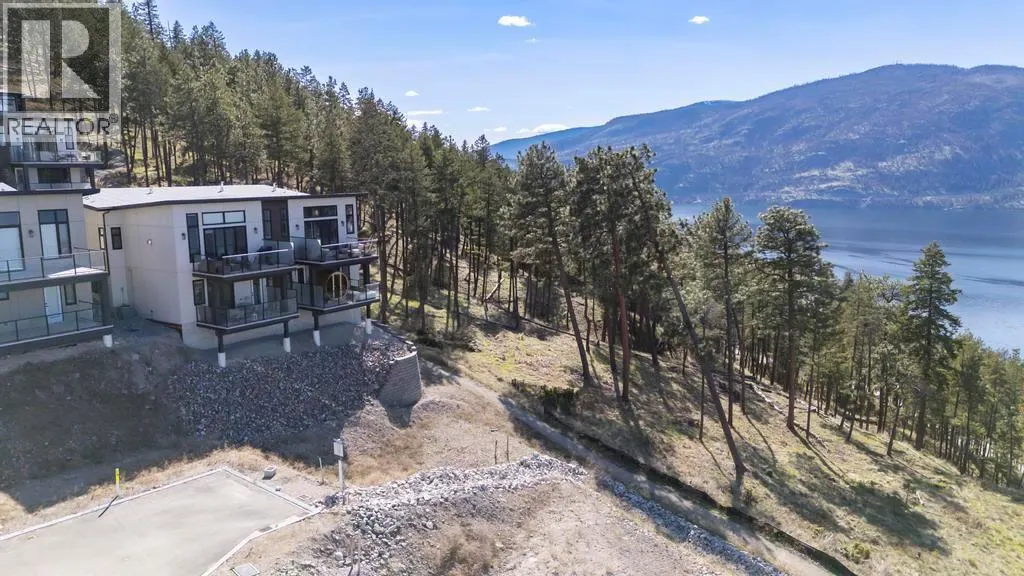 3272 Aspen Lane