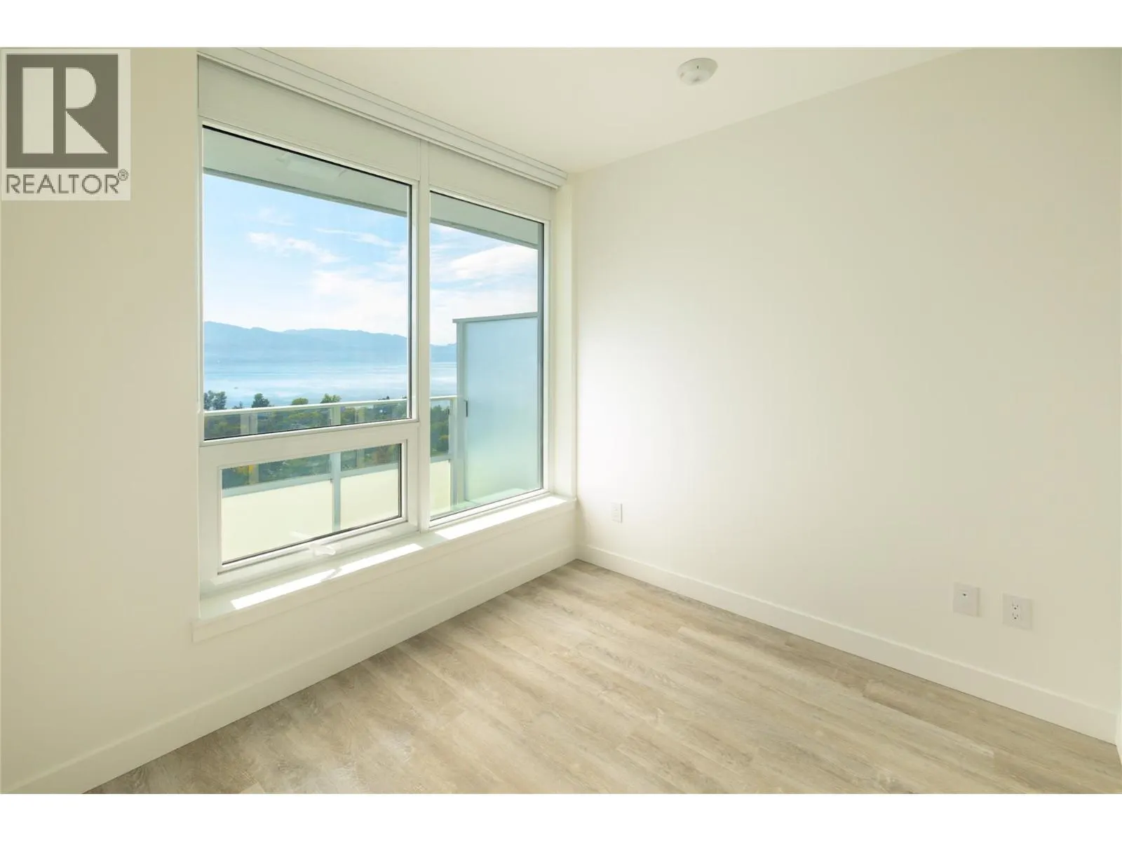 1626 Water Street Unit# 2105