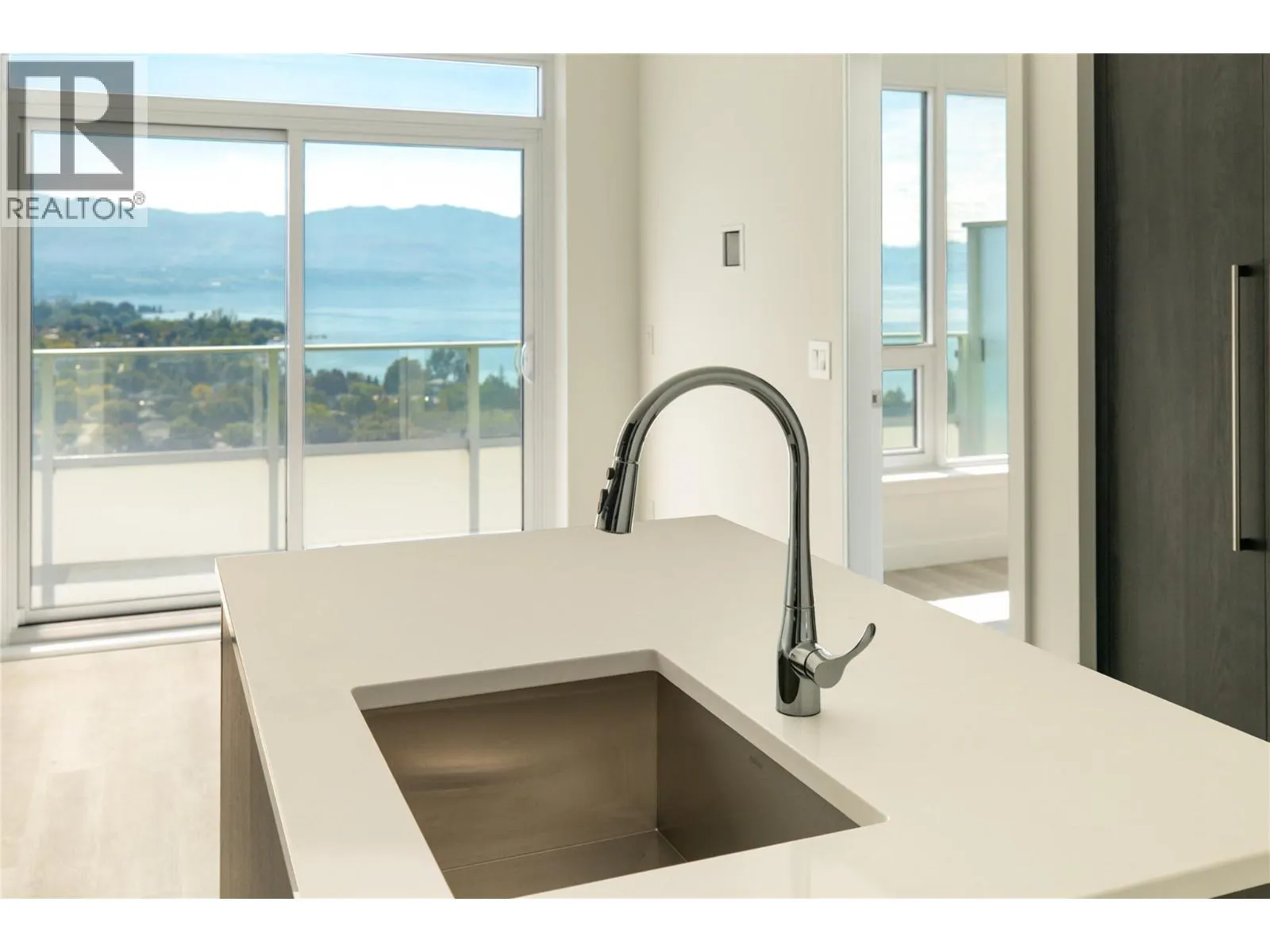 1626 Water Street Unit# 2105