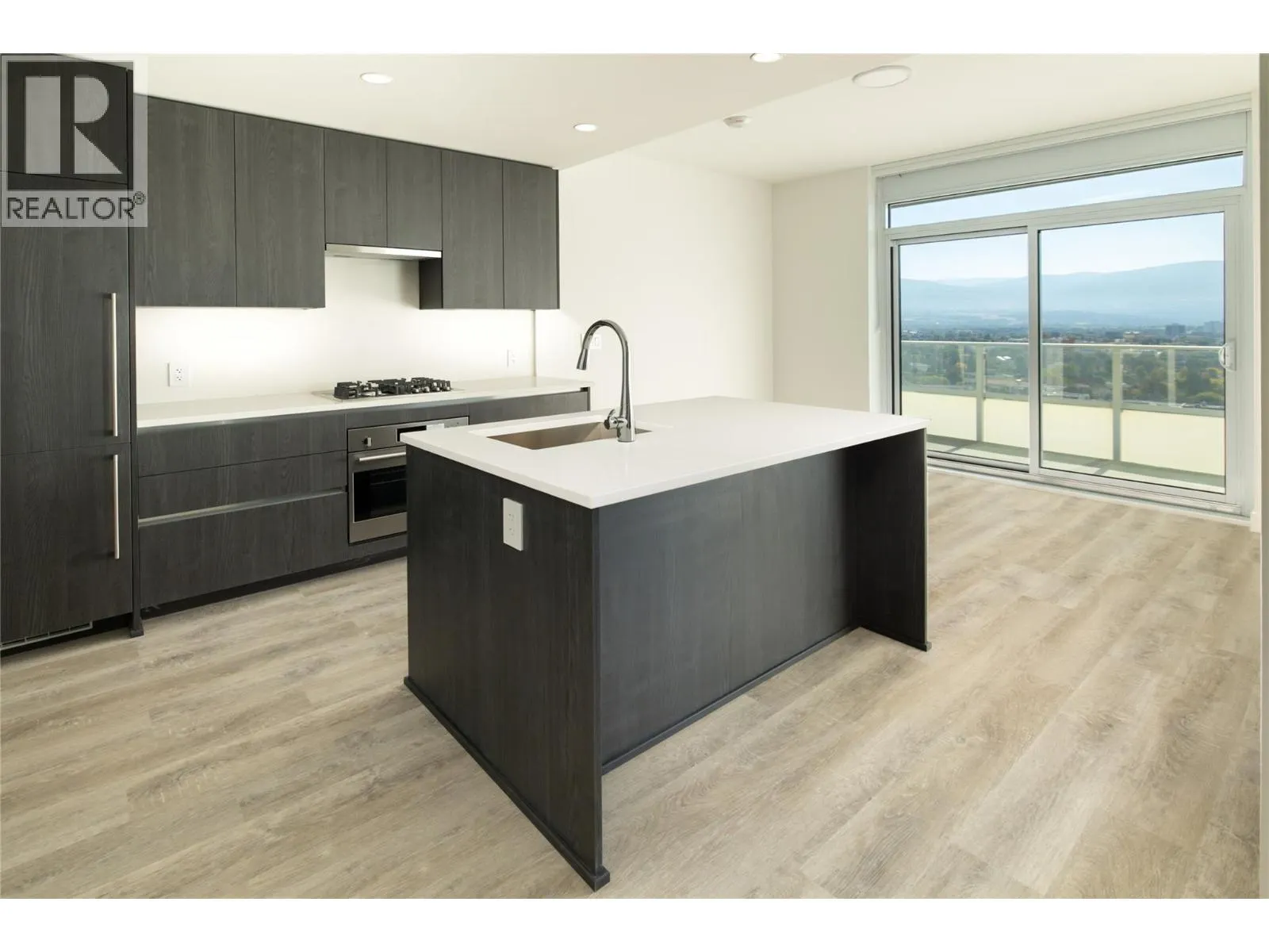 1626 Water Street Unit# 2105