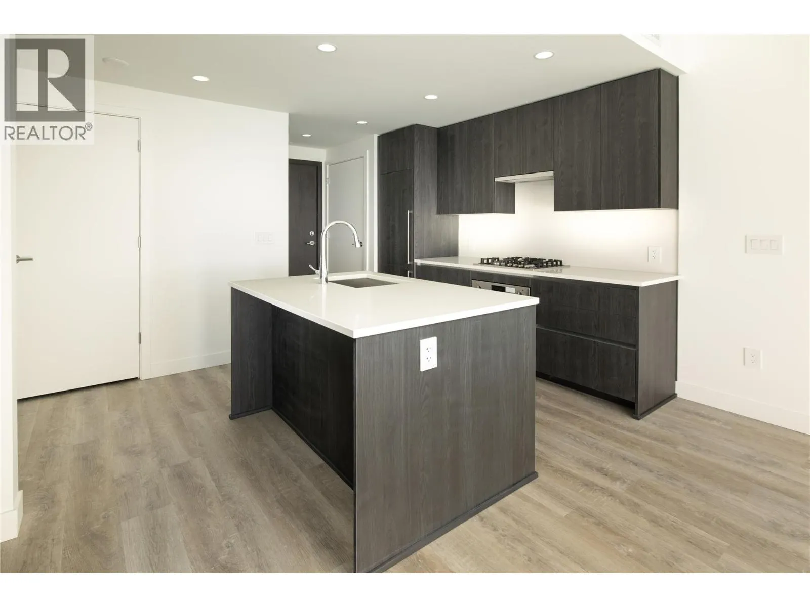 1626 Water Street Unit# 2105