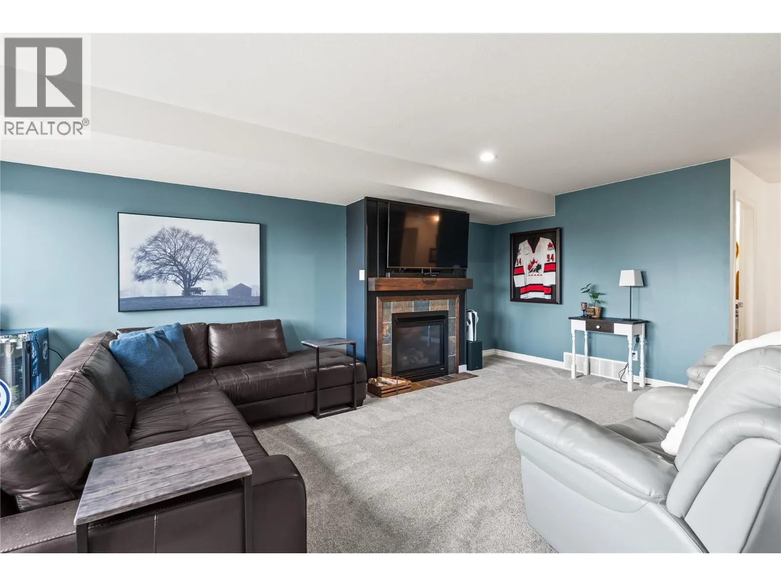 6900 Manning Place Unit# 2