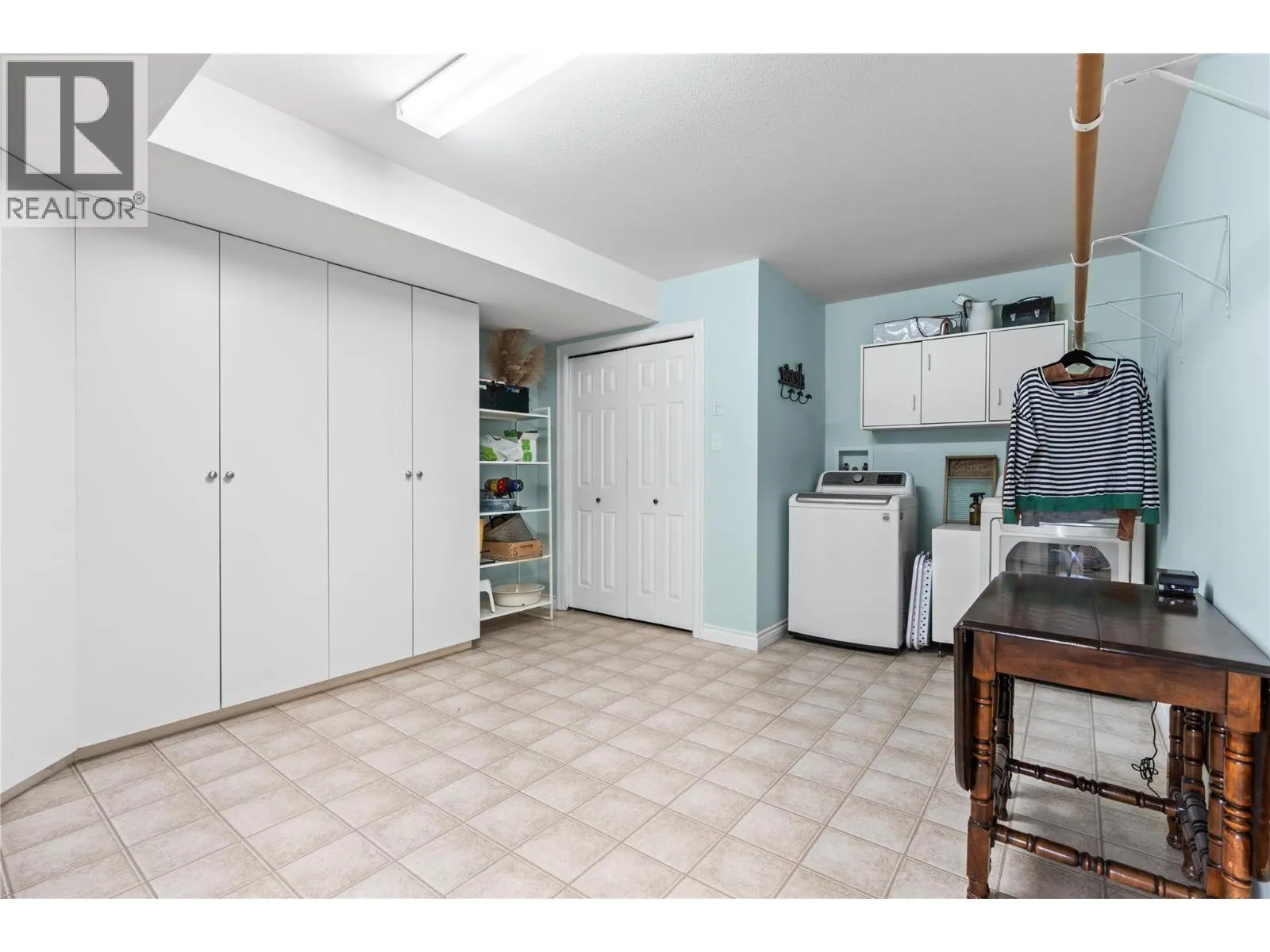 6900 Manning Place Unit# 2