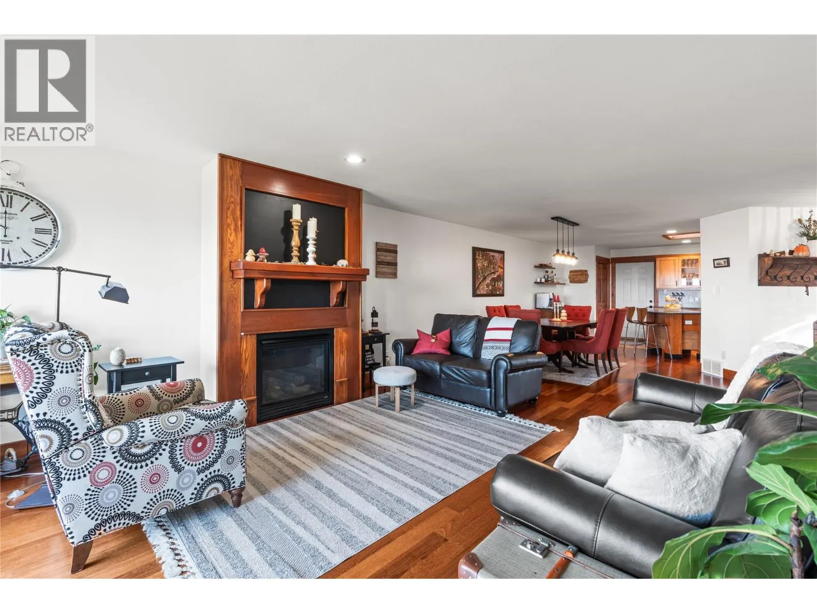 6900 Manning Place Unit# 2