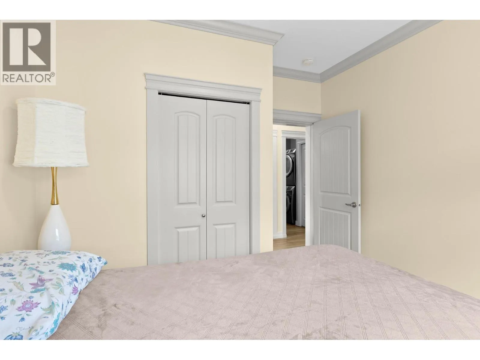 2092 Clover Drive