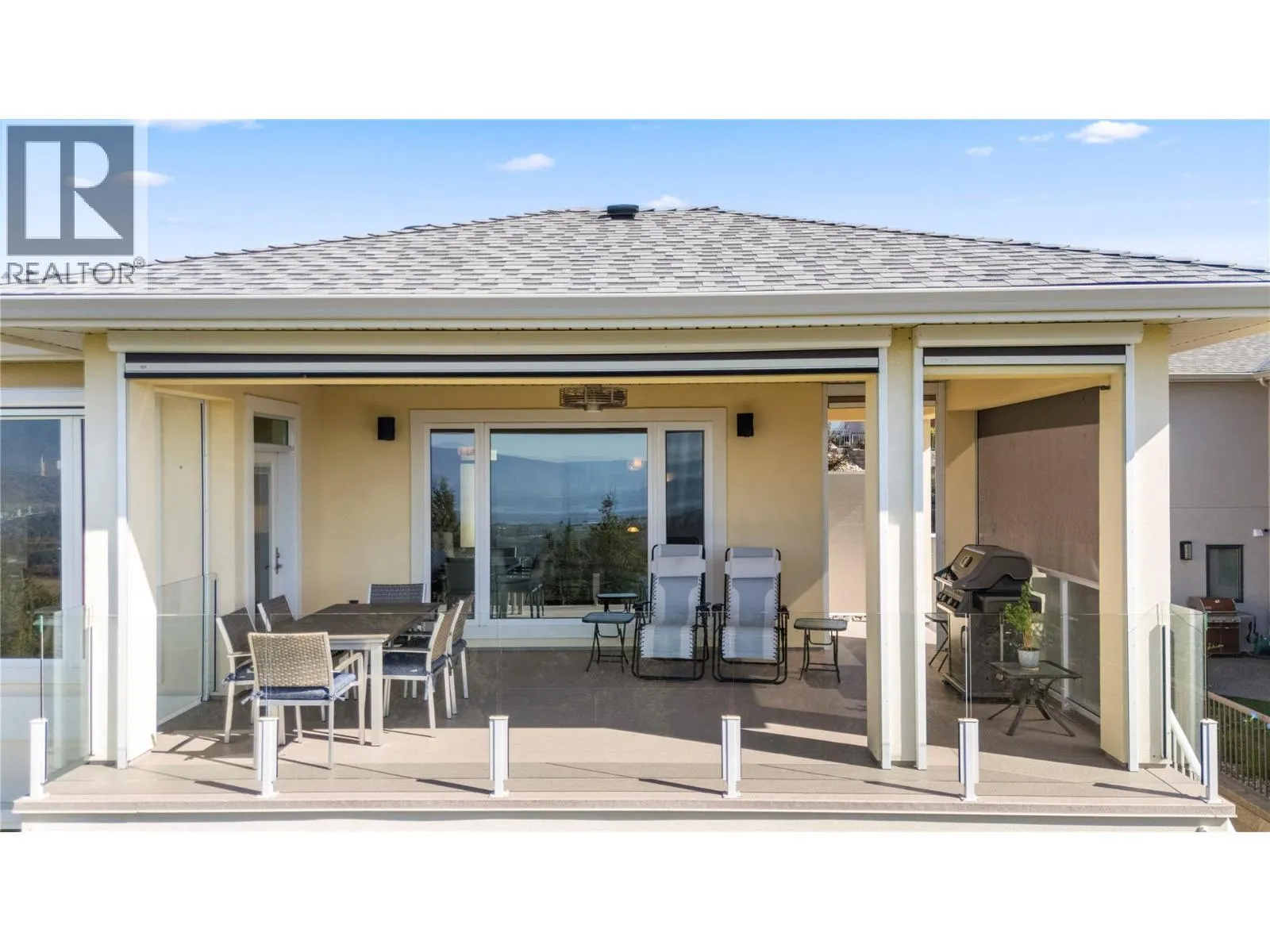 2442 Bella Vista Street