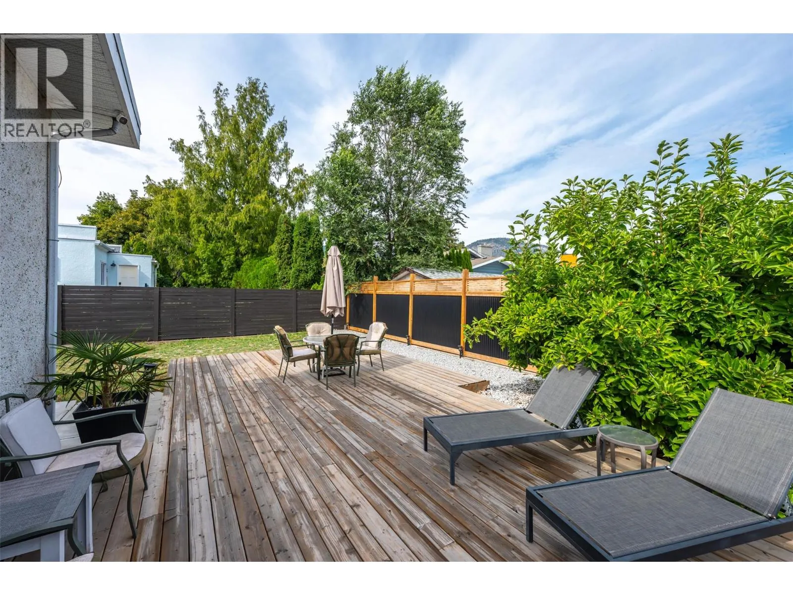 637 Alexander Avenue