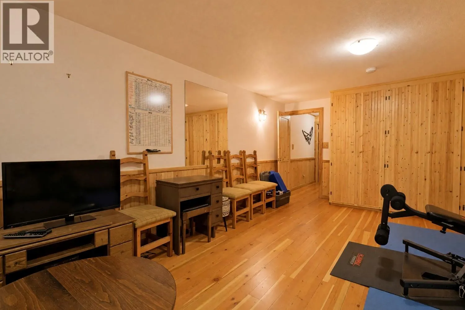 2128 RYAN Road