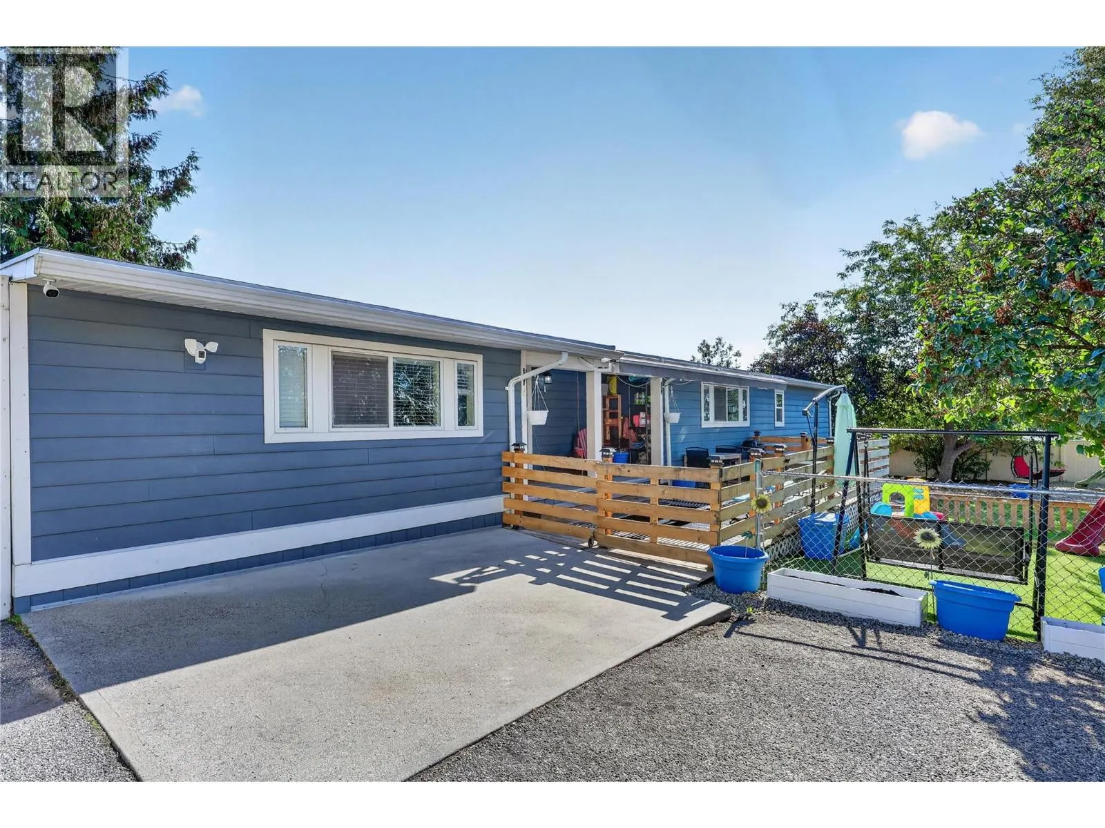 3381 Village Green Way Unit# 36