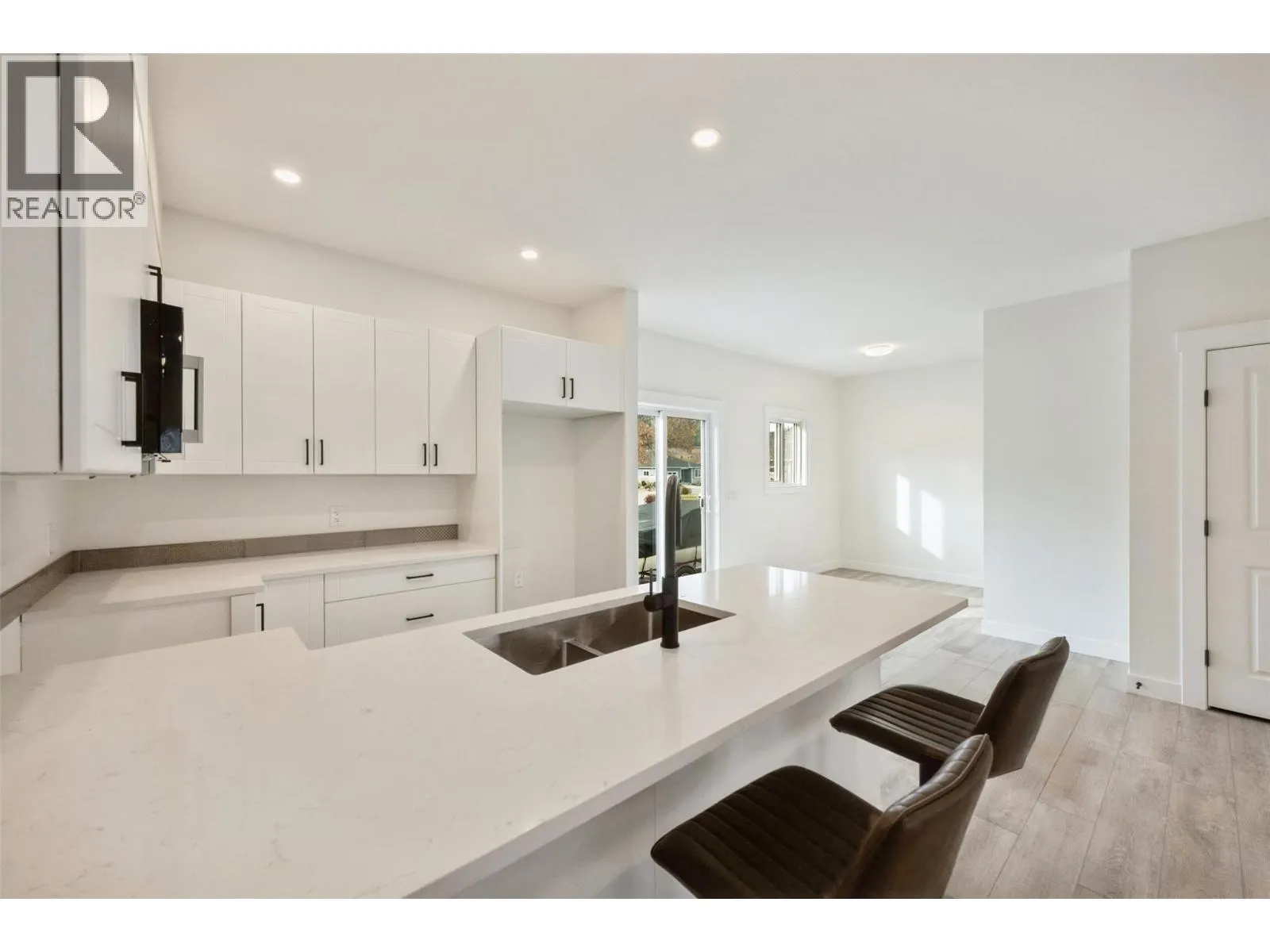11815 Grant Avenue Unit# 102